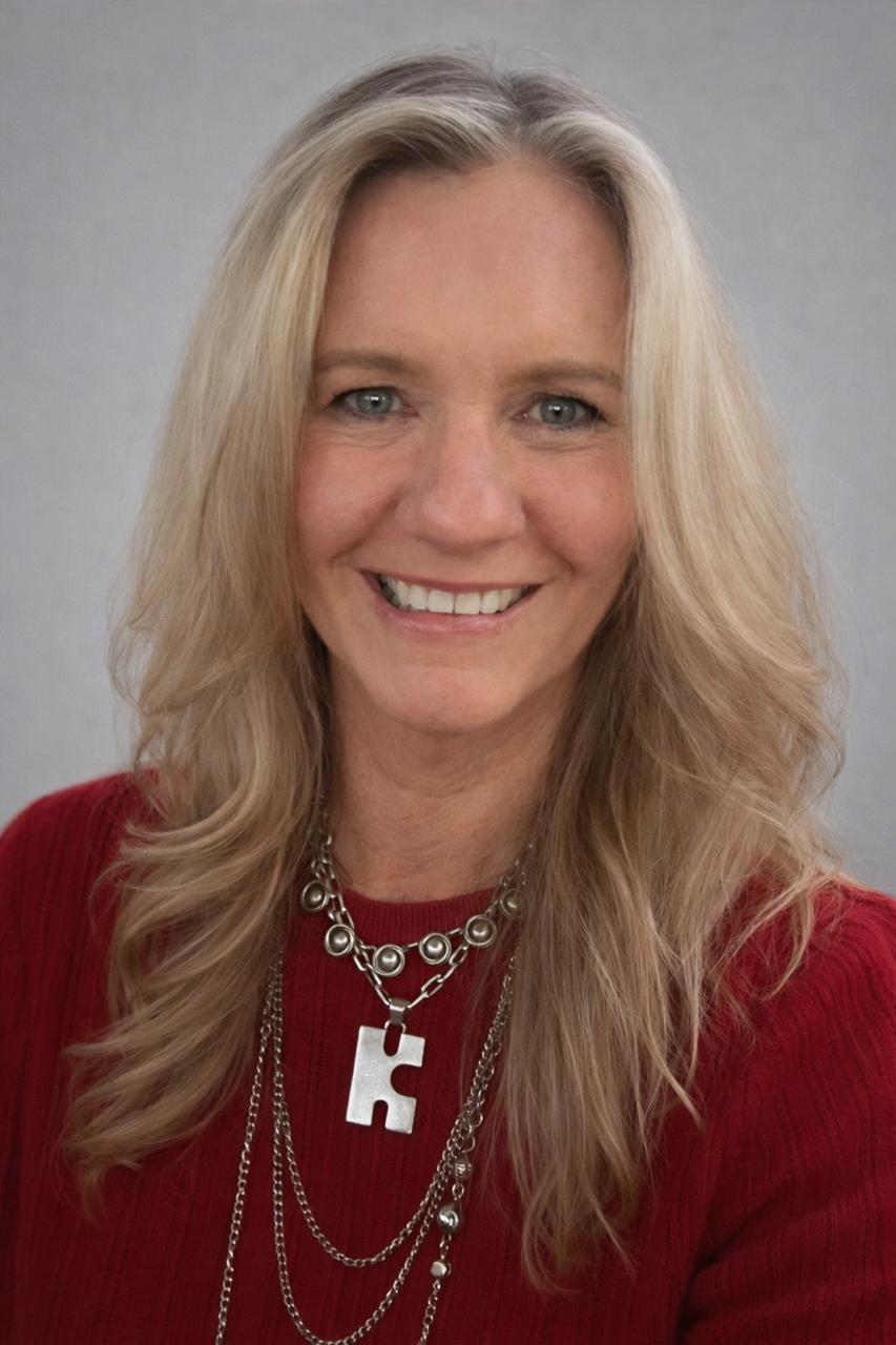 Headshot KariSwenson