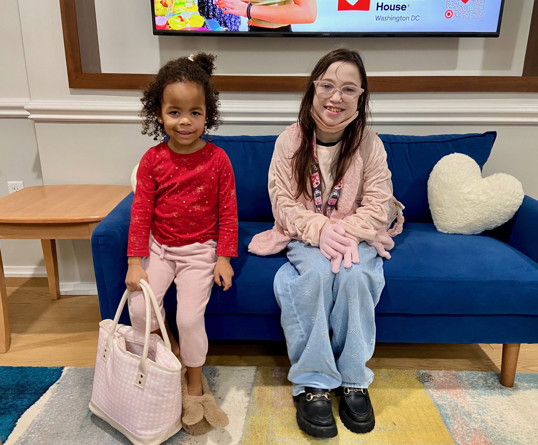 RMH NoVA House Moments Harper Hasegawa Pipkin & Mira Fencl 19 c